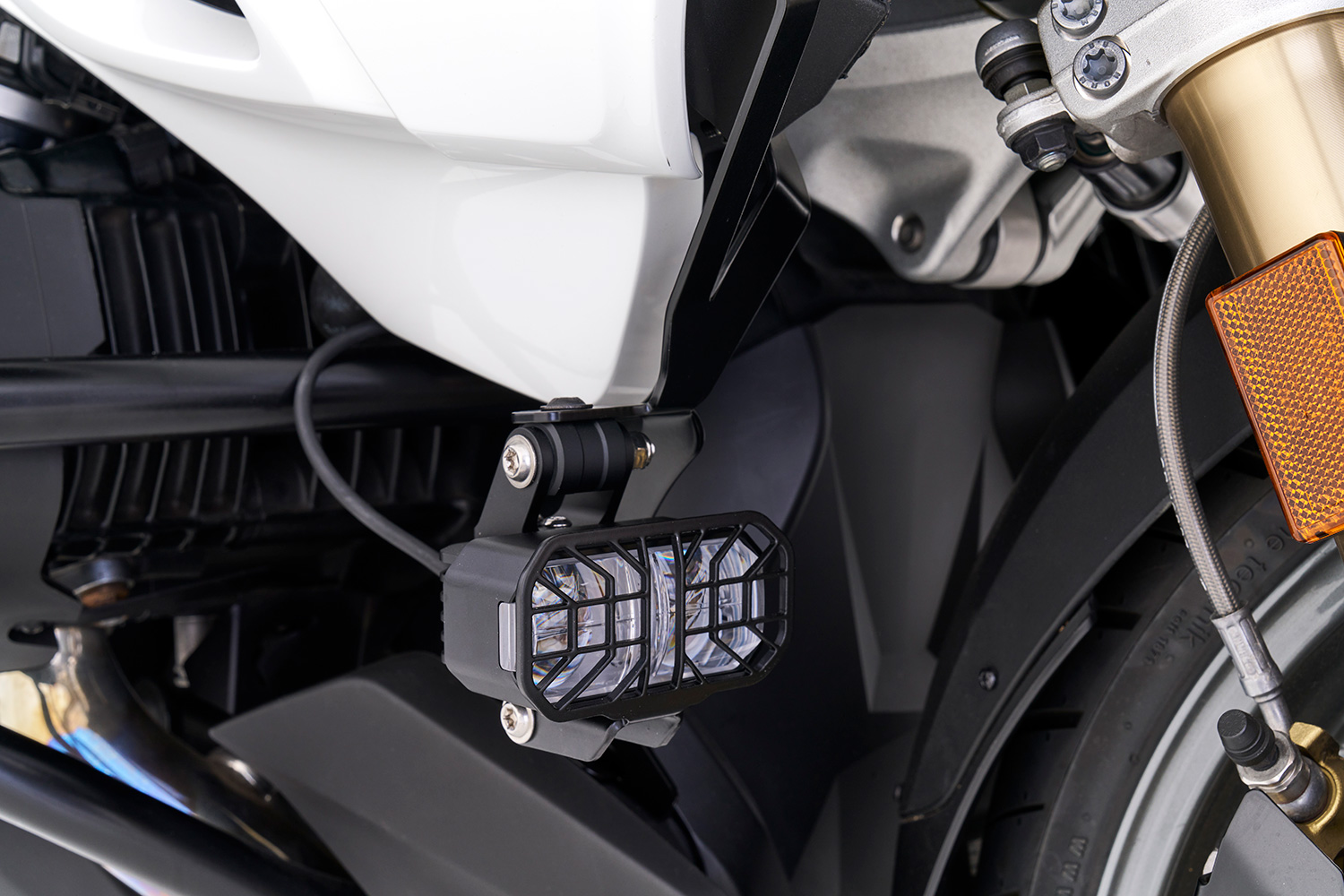 LED-Zusatzscheinwerfer für BMW Motorrad HP4